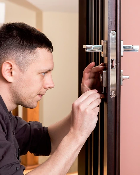 : Professional Locksmith For Commercial And Residential Locksmith Services in New Rochelle, NY